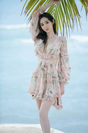 《你比星光美丽》电视剧_午夜激情